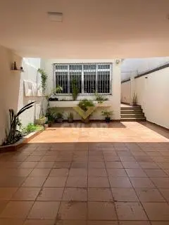 CASA TÉRREA NA MOOCA - ÓTIMA LOCALIZAÇÃO!